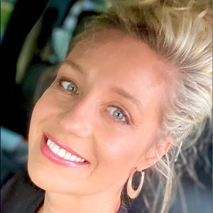 Meet your Posher, Cathy